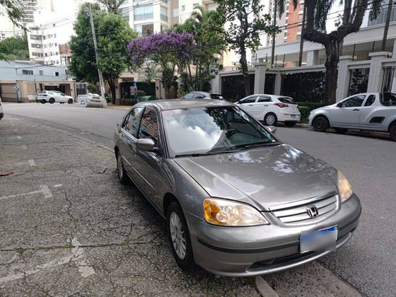 HONDA CIVIC 1.7 EX 16V GASOLINA 4P AUTOMÁTICO HONDA CIVIC 1.7 EX 16V GASOLINA 4P AUTOMÁTICO